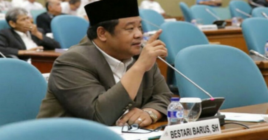 Bestari: Kebijakan Mencabut dan Menolak Reklamasi Bukan Pada Gubernur DKI